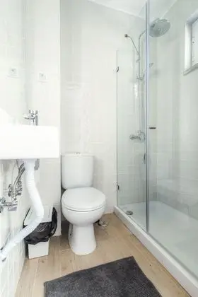 Tek Büyük Yataklı Oda, Özel Banyo