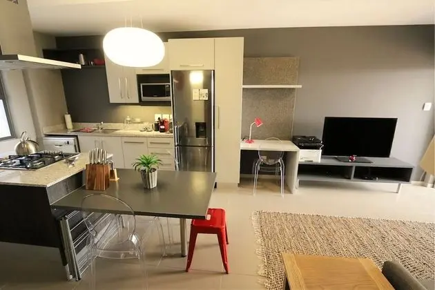 1 Bedroom Apartment