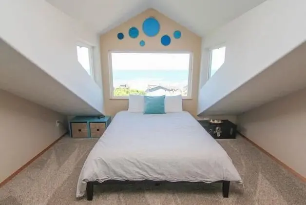 Ev, Birden Çok Yatak (Hubbert Hideaway)