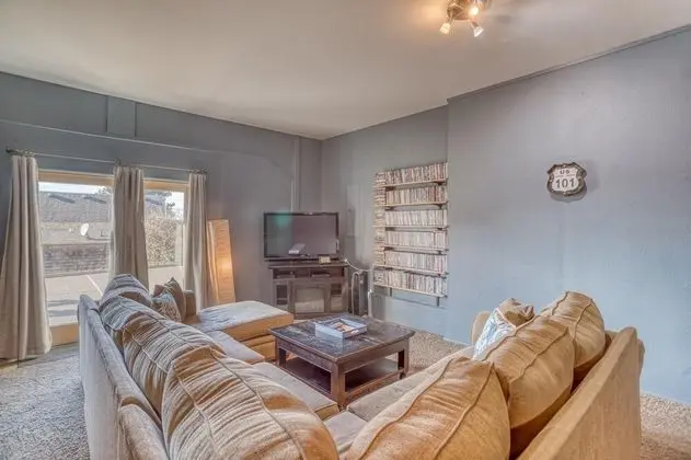 Ev, Birden Çok Yatak (Hubbert Hideaway)