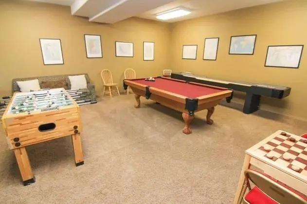 Ev, Birden Çok Yatak (Hubbert Hideaway)