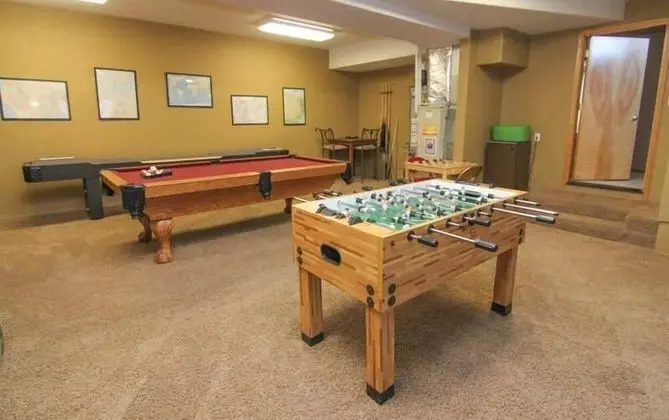 Ev, Birden Çok Yatak (Hubbert Hideaway)