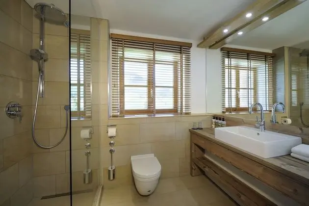 Comfort Tek Büyük Yataklı Oda (Steinbock)