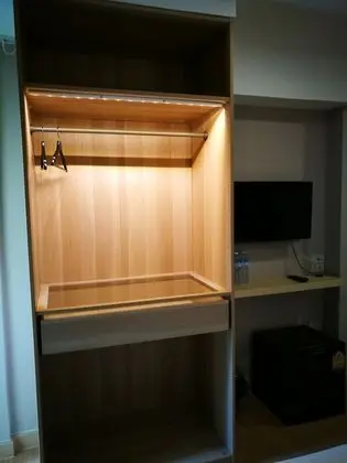 Deluxe Room with City View