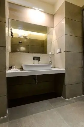 Business Oda, 1 Çift Kişilik Yatak