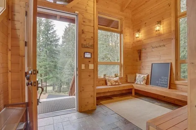 Kulübe, Birden Çok Yatak (Huckleberry Mountain Lodge)