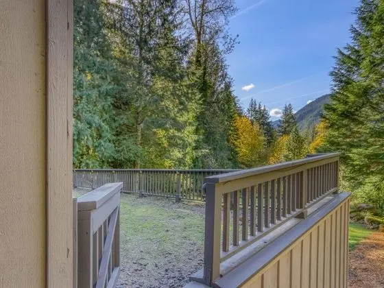 Kulübe, Birden Çok Yatak (Huckleberry Mountain Lodge)