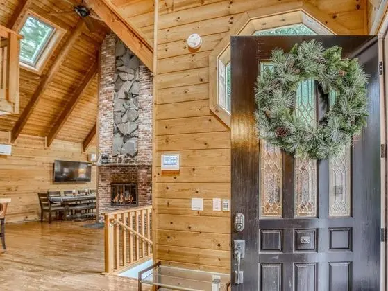 Kulübe, Birden Çok Yatak (Huckleberry Mountain Lodge)