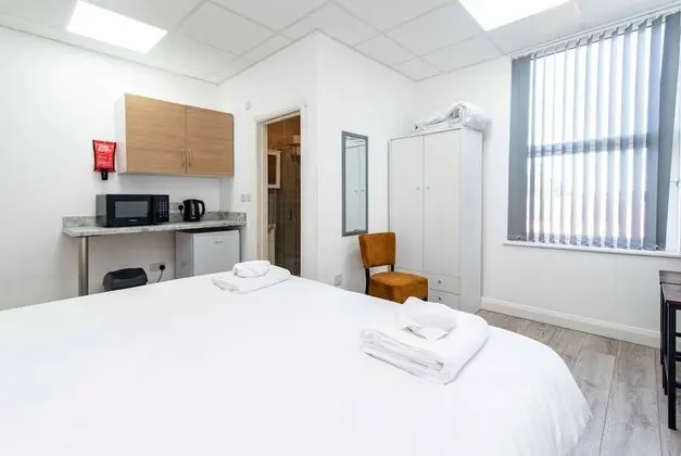 Tek Büyük Yataklı Oda