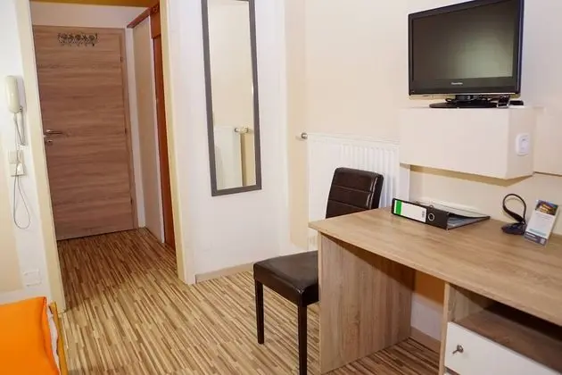 Standard Tek Büyük veya İki Ayrı Yataklı Oda
