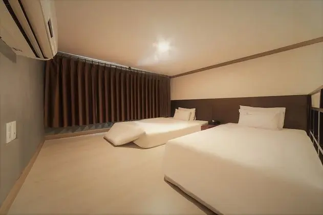 Deluxe İki Ayrı Yataklı Oda (Family Deluxe)