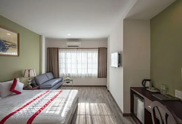 Deluxe Tek Büyük Yataklı Oda