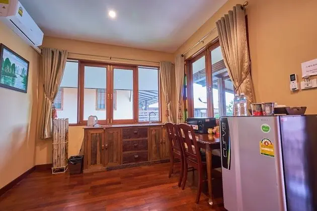 Family Süit, 1 Yatak Odası, Havuz Manzaralı, Bahçeli