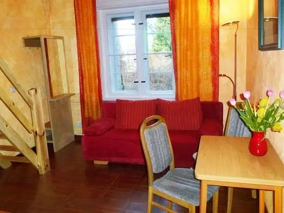 Apart Daire, Bahçe Manzaralı