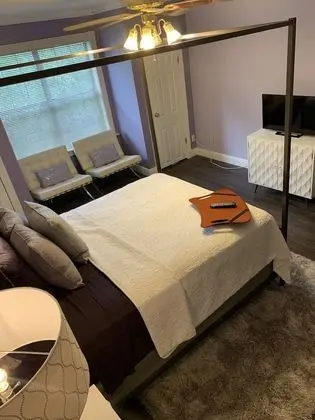 Business Oda, 1 Büyük (Queen) Boy Yatak, Sigara İçilmez, Özel Banyo (Queen)