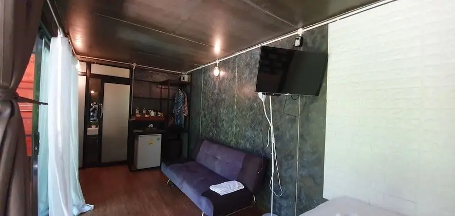 Junior Süit, Kanal Manzaralı