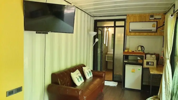Junior Süit, Kanal Manzaralı