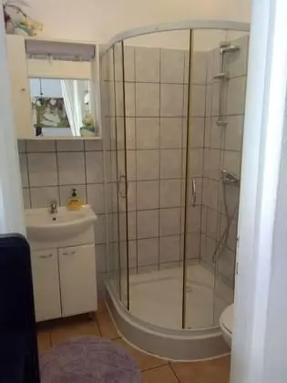 Apart Daire, Koy Manzaralı (2)