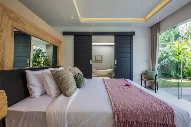 Basic Villa, Birden Çok Yatak