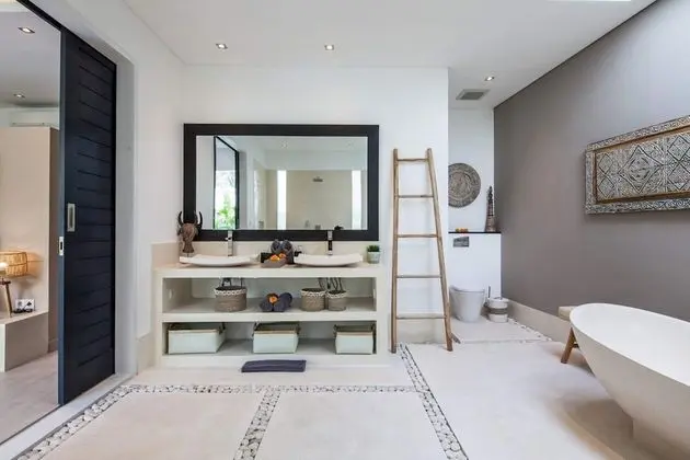 Basic Villa, Birden Çok Yatak