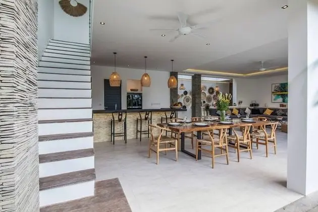 Basic Villa, Birden Çok Yatak