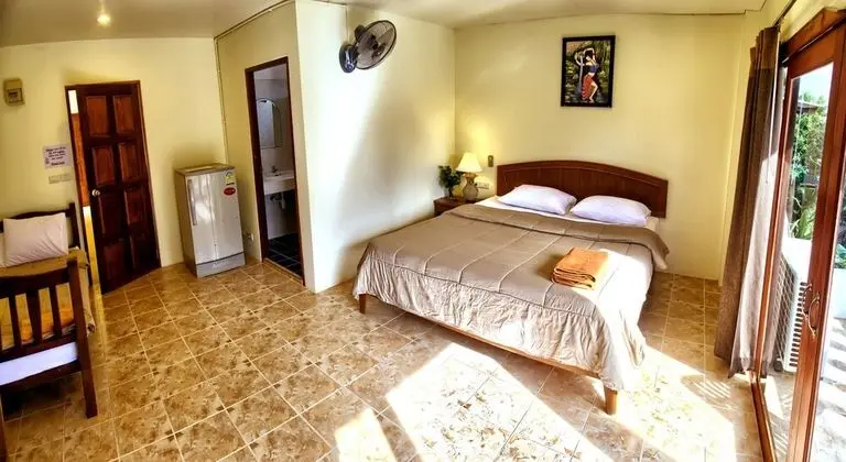 Deluxe Üç Kişilik Oda