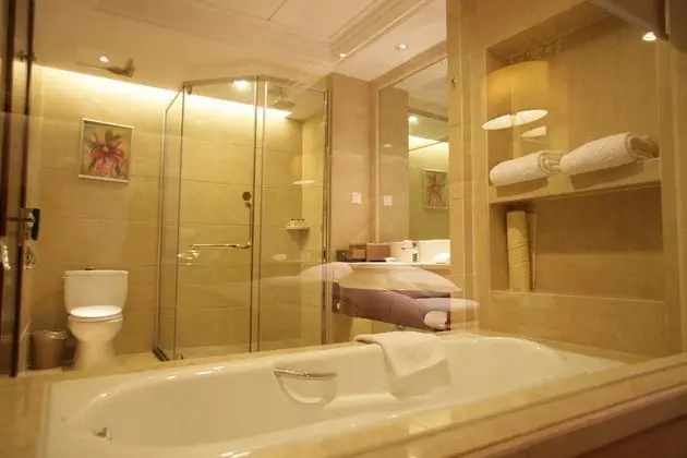 Luxury İki Ayrı Yataklı Oda