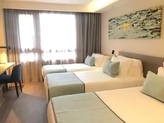 Superior Tek Büyük Yataklı Oda (with extra bed)
