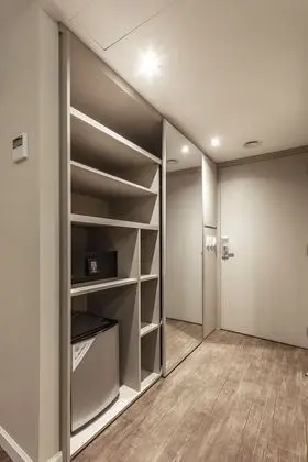 Superior Tek Büyük Yataklı Oda (with extra bed)