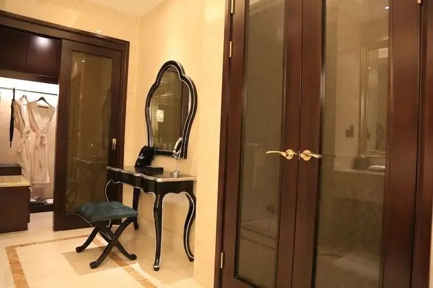 Executive Tek Büyük Yataklı Oda