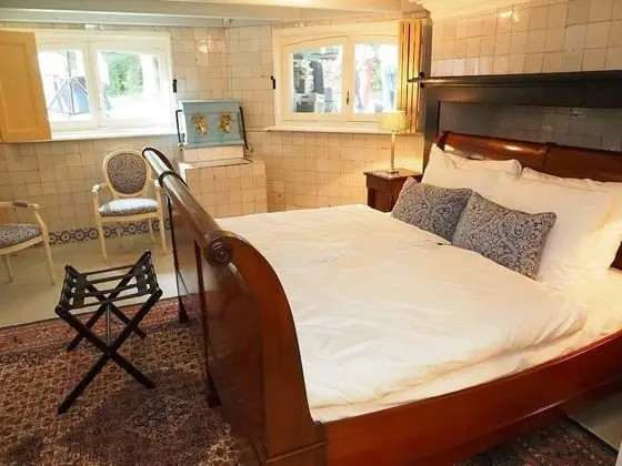 Comfort Tek Büyük Yataklı Oda