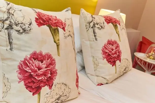 Deluxe Tek Büyük veya İki Ayrı Yataklı Oda