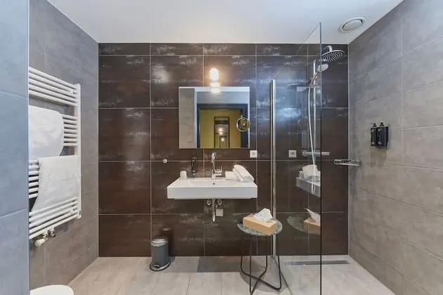 Deluxe Tek Büyük veya İki Ayrı Yataklı Oda