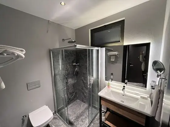 Standard Suite