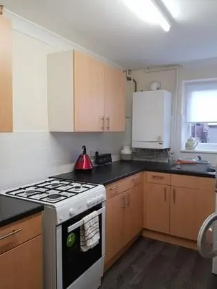 Executive Ev, Banyolu/Duşlu (Spacious 5 Bedr Townhouse)