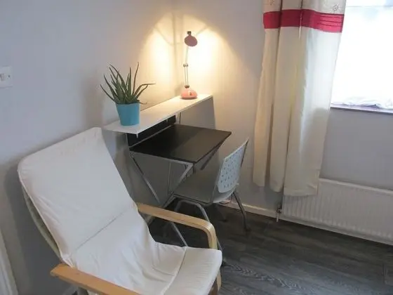 Ev, Özel Banyo, Bahçe Manzaralı
