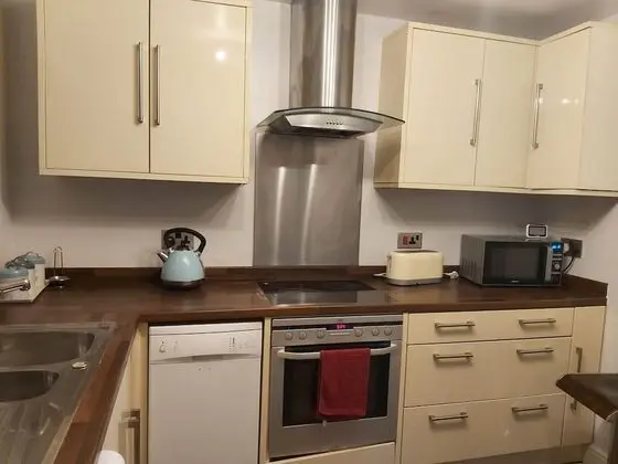 Ev, Özel Banyo, Bahçe Manzaralı