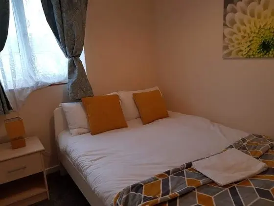 Deluxe Ev, Özel Banyo, Bahçe Manzaralı (Spacious 3 Bedr (6+ Pax))