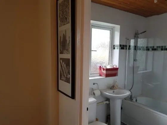 Deluxe Ev, Özel Banyo, Bahçe Manzaralı (Spacious 3 Bedr (6+ Pax))