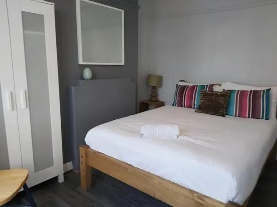 Ev, Özel Banyo, Bahçe Manzaralı (Spacious 3 Bedr (9 ppl))