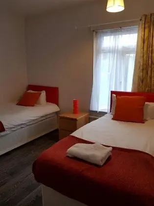Economy Ev, Özel Banyo, Bahçe Manzaralı (Contractors | Traders)