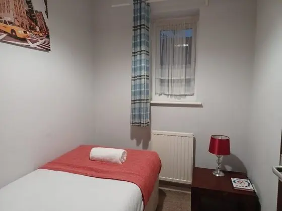 Deluxe Ev, Özel Banyo, Park Manzaralı (Spacious 4 Bedroom)