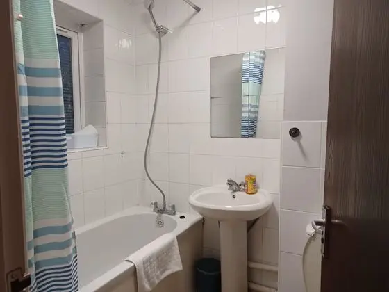 Deluxe Ev, Özel Banyo, Park Manzaralı (Spacious 4 Bedroom)