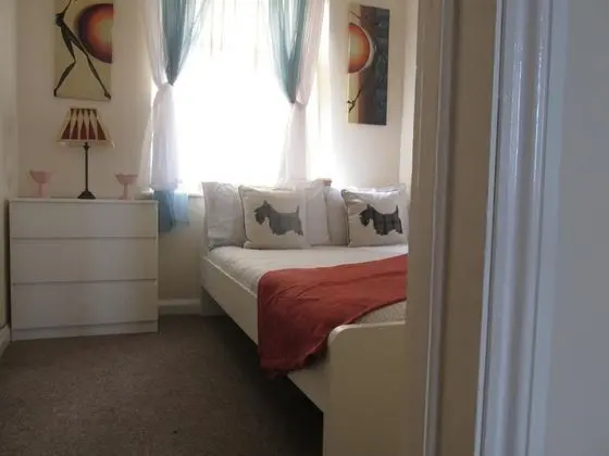 Ev, Özel Banyo (Spacious 4 Bedr (Sleep 8))
