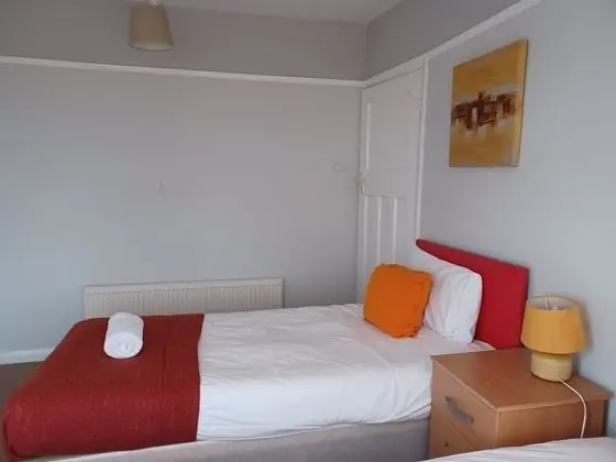 Ev, Özel Banyo (Spacious 4 Bedr (Sleep 8))