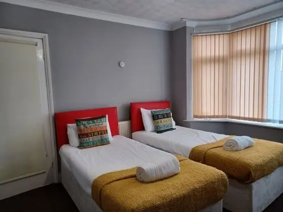 Ev, Özel Banyo (Spacious 4 Bedr (Sleep 8))
