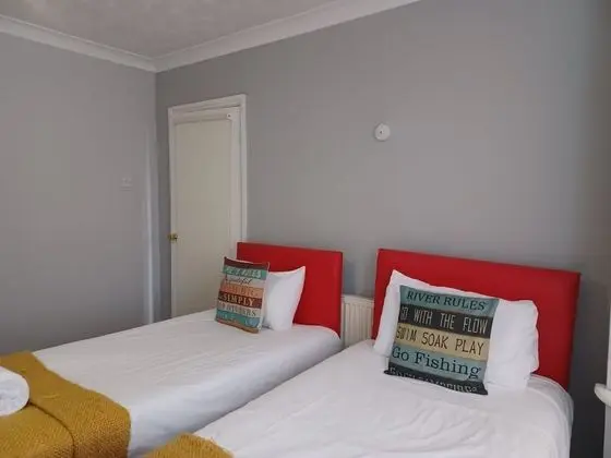 Ev, Özel Banyo (Spacious 4 Bedr (Sleep 8))