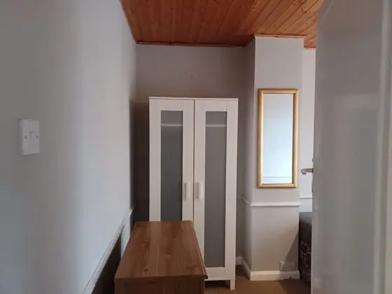 Ev, Özel Banyo (Spacious 4 Bedr (Sleep 8))