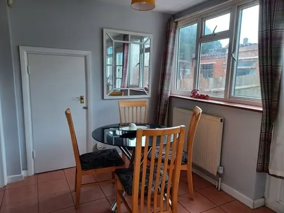 Ev, Özel Banyo (Spacious 4 Bedr (Sleep 8))