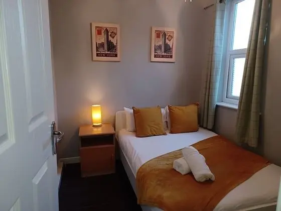 Exclusive Ev, Özel Banyo (Spacious 3 Bedr)